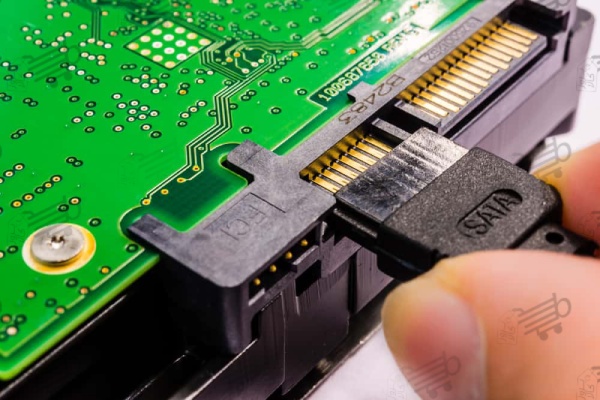 خرید هارد داخلی کامپیوتر بر اساس نوع رابط: SATA2 و SATA3