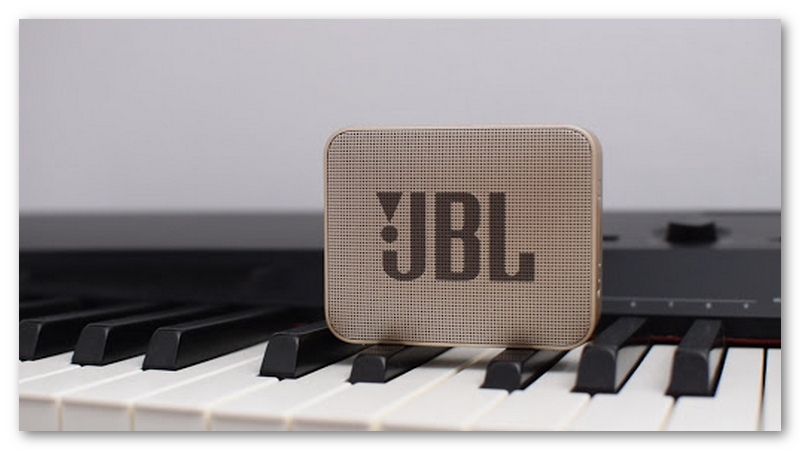بررسی JBL Go 2 : اتصال