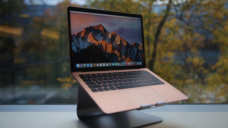 اپل MacBook Air جدید را با یک صفحه کلید جدید عرضه خواهد کرد