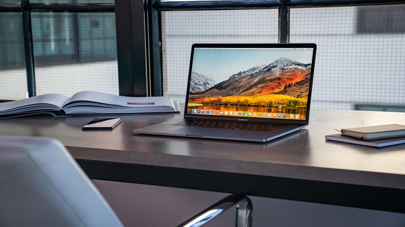 نقد و بررسی لپ تاپ 15 اینچی MacBook Pro 2018